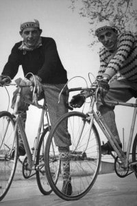 Fausto Coppi con il fratello Serse a Tortona