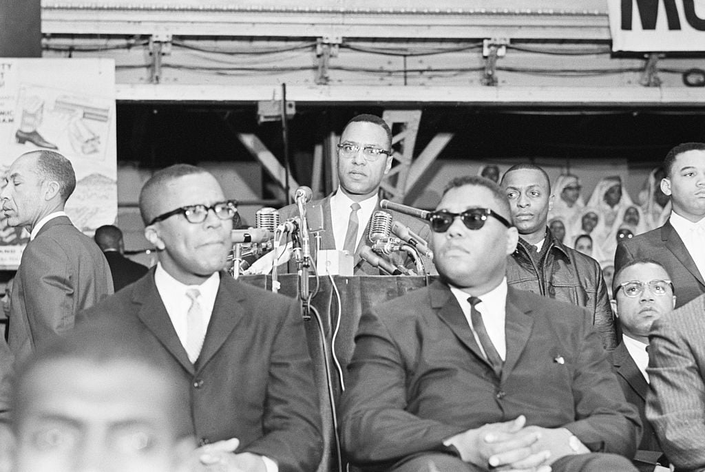 Wilfred X fratello di Malcolm X e ministro della Moschea n 1 dei musulmani neri a Detroit parla a un convegno della Nation of Islam a Chicago