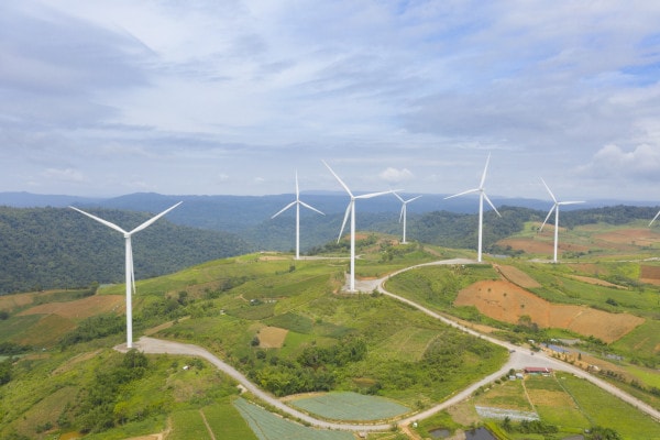 Tema sull'energia pulita: risorse energetiche e fonti rinnovabili