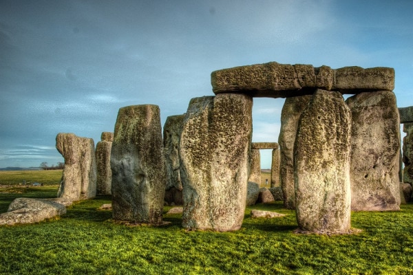Stonehenge: cos'è e cosa rappresenta | Video