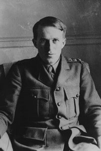 Lawrence d'Arabia: soldato e scrittore britannico T. E. Lawrence (1888-1935) in uniforme militare, 1914 circa