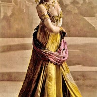 Mata Hari: storia e biografia della danzatrice che fu agente segreto nella Prima guerra mondiale