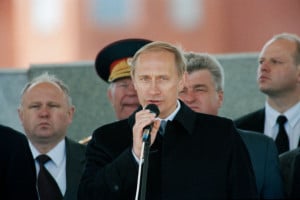 Vladimir Putin a Kursk per il suo primo viaggio ufficiale dalla sua inaugurazione alla presidenza