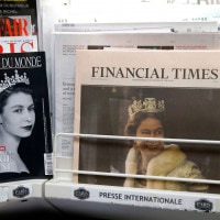 Morte Regina Elisabetta II: i quotidiani inglesi