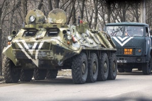 Veicoli militari a Kramatorsk, in Ucraina