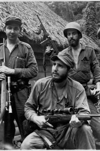 Fidel Castro al nascondiglio della Sierra Maestra durante l'insurrezione contro il regime di Batista