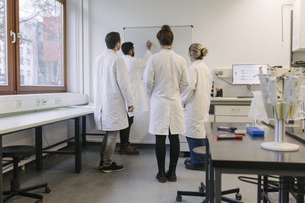 Test medicina 2023: 5 consigli per studiare biologia