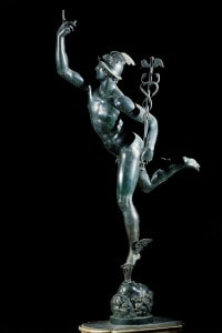 Mercurio bronzeo di Giambologna, uno dei maggiori interpreti della scultura manierista.