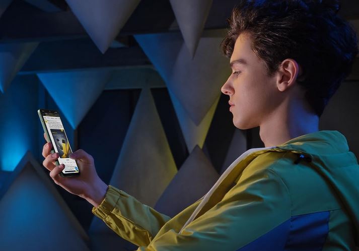 Dicembre Amazon 2024: il cellulare in offerta oggi al 20% di sconto