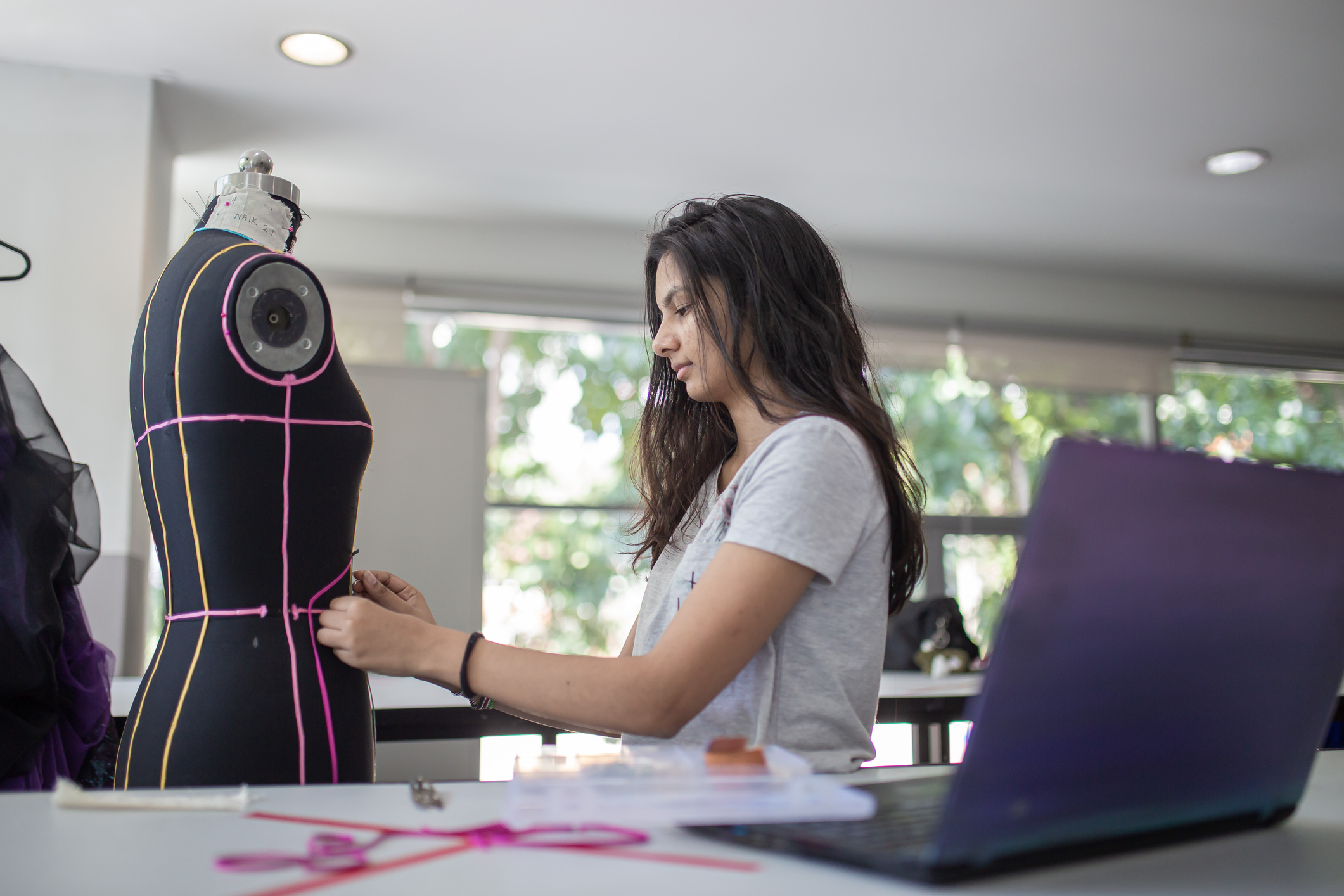 Le scuole professionali per diventare esperti di moda e design: corsi ...