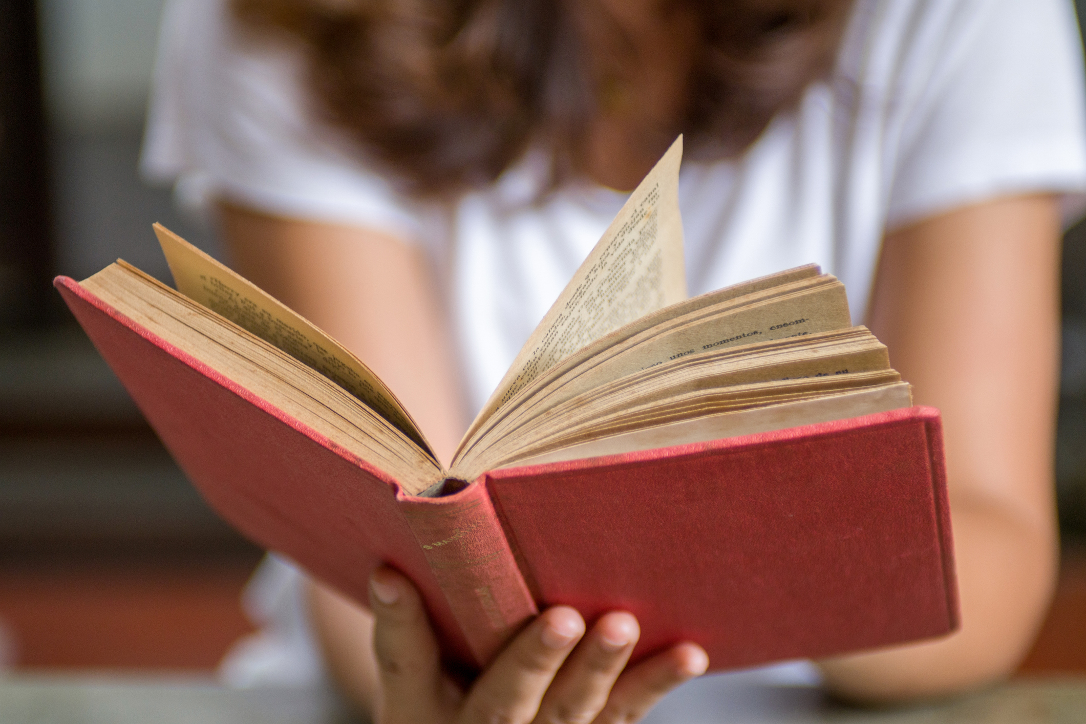 Quali sono i libri da leggere prima dei 20 anni? | Studenti.it
